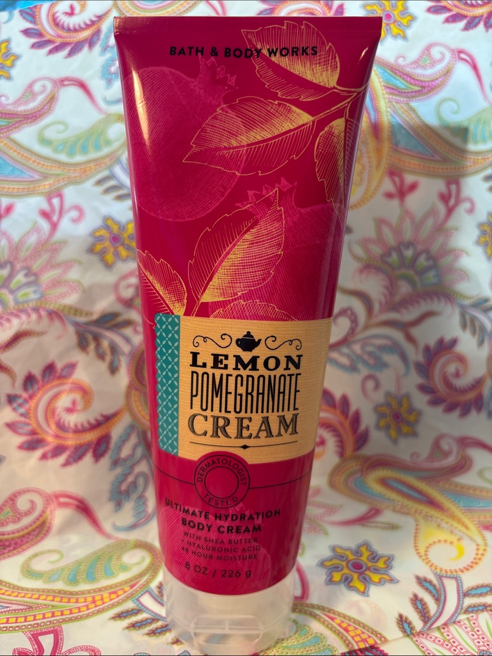 Bath & Body Works lemon and pomegranate Hot Pink Hydrating Body Cream and Wash